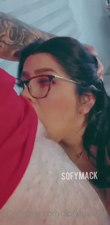 Sofymackkk Serving A Nice Blowjob - ePornLeak