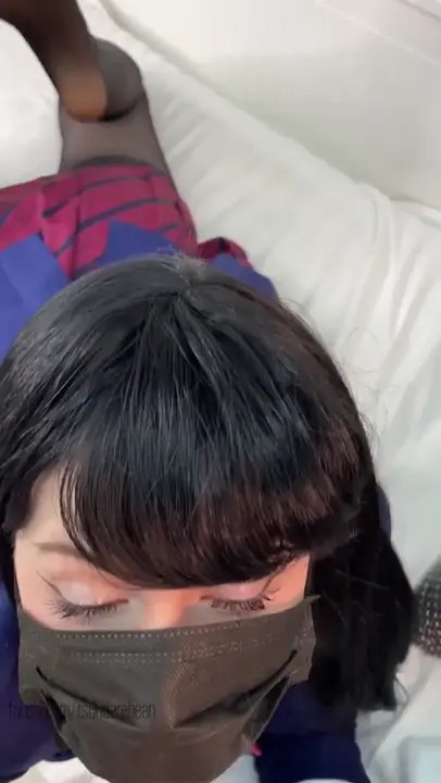 Schoolgirl Tsunderebean Gives A Footjob