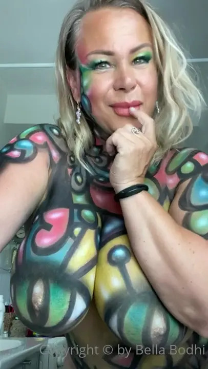 Bellabodhivip's Nude Body Art