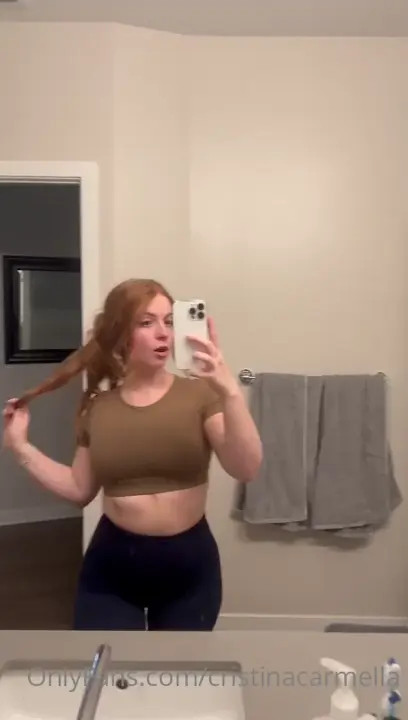 Cristinacarmella Selfie Mirror Tease