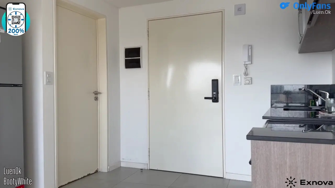 Sticking Cock Deep In Bootywhite's Ass - ePornLeak