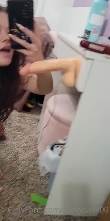 Curvycherry00 Gently Sucking A Dildo