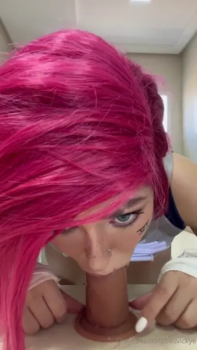 Cosvickye's Hisoka Cosplay Sucking Dildo