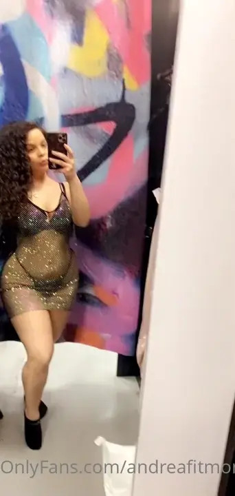 Quick Look At Andreafitmommy In Her See Through Dress