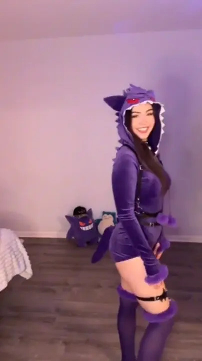 Pokemon Cosplay Jocelyynn Rubbing Her Pussy
