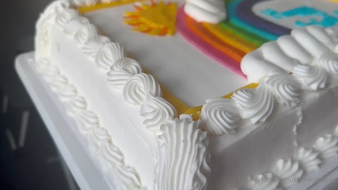 Chunkybabee BBW Eats Whole Cake Topless