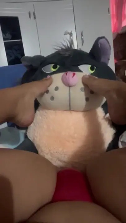 LizetteDayana2003 Feet And Pussy Tease