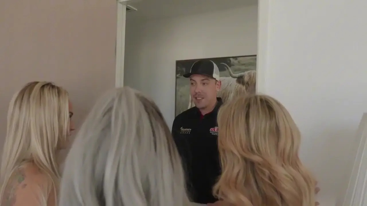 Pizza Boy Drilled Kathrynmae, Ry Baby And A Pal - ePornLeak