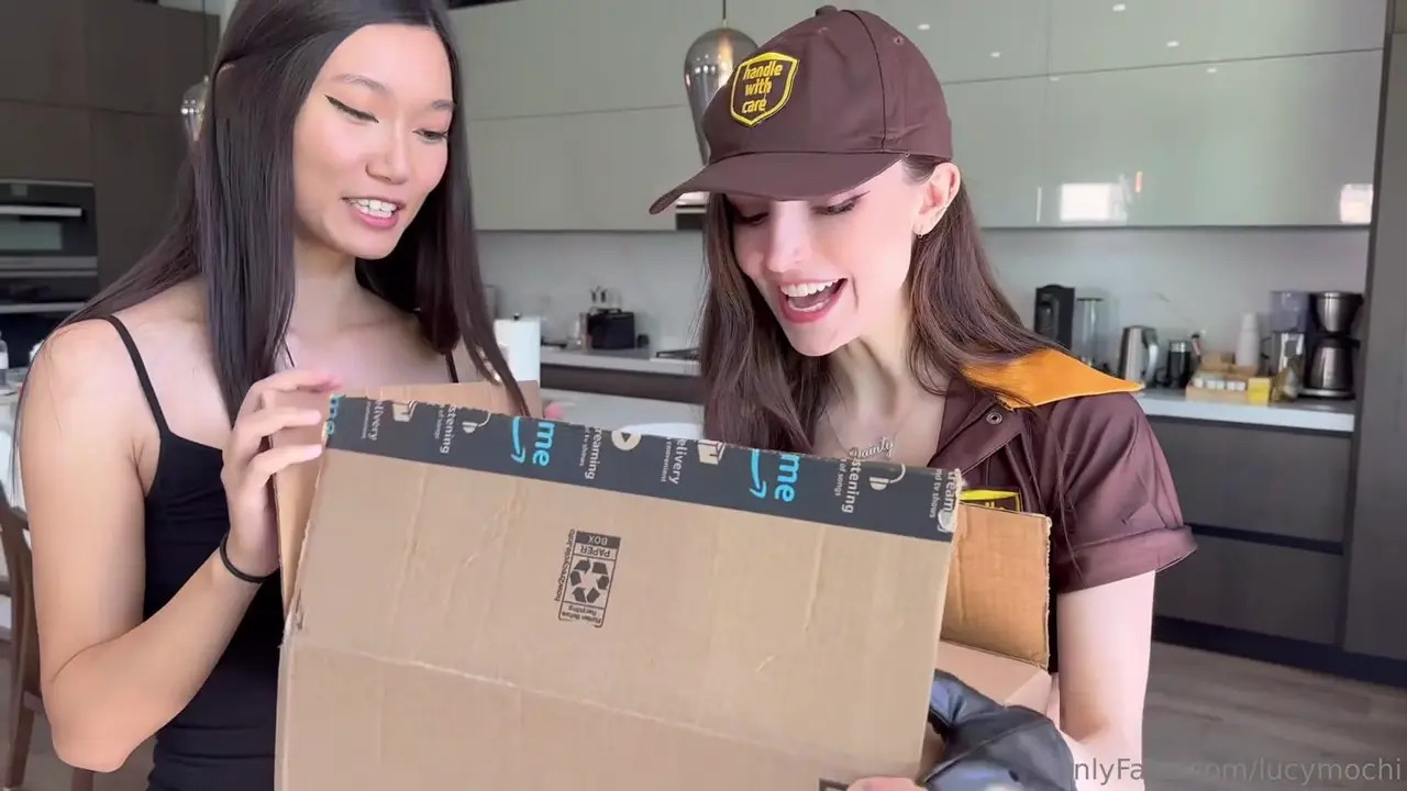 Lucy Mochi Cums As Dainty Wilder Squirts - ePornLeak