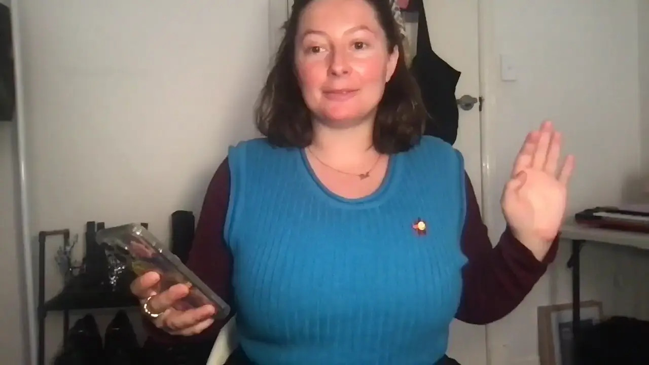 Slice_Of_Salami Going Full Nude - ePornLeak