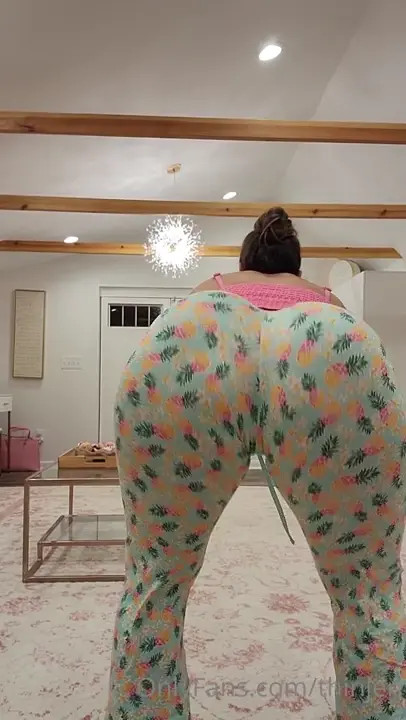 Twerk Showcase By Thinjen