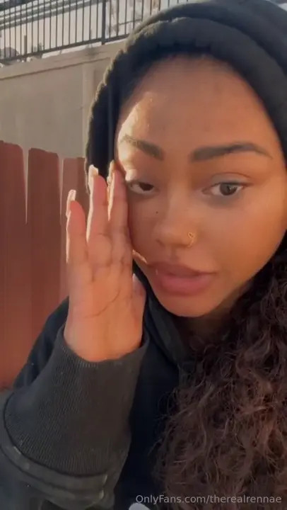 Therealrennae Teases With A Tit Peek