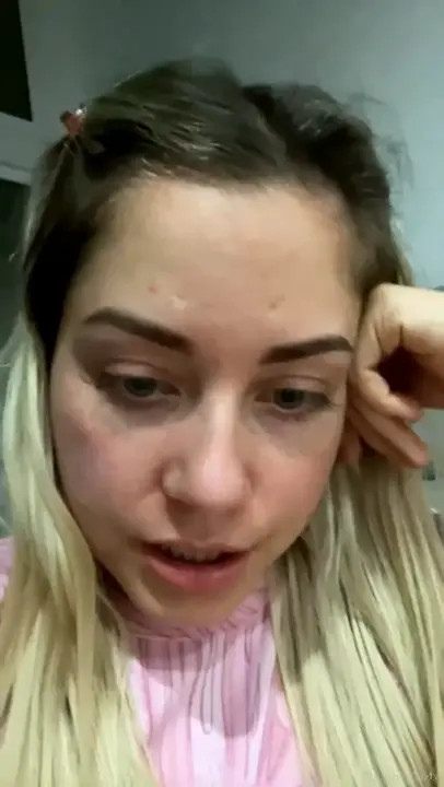 Paola Celeb Teases Her Big Boobs And Ass - ePornLeak