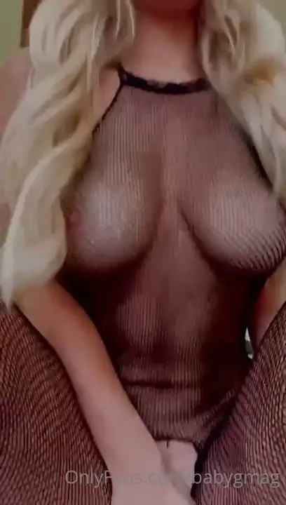 Stefanie Knight Rides On A Cock In Lingerie - ePornLeak