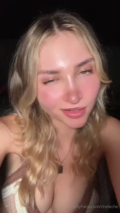Cheleche Looks Hot With Her Cleavage Out