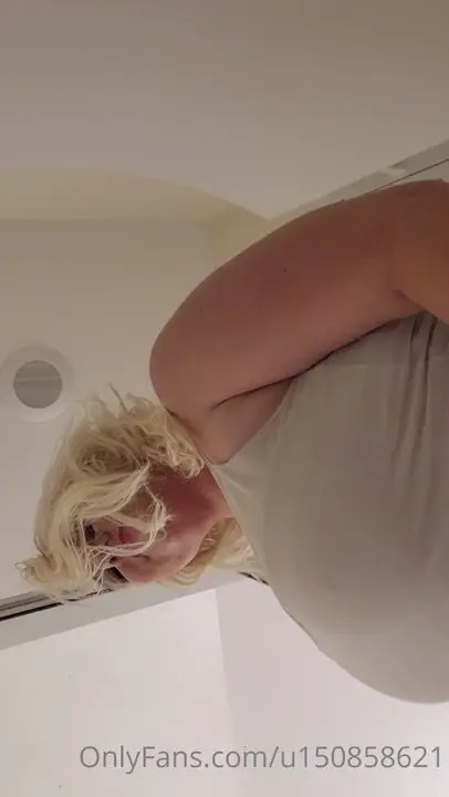 U150858621 Tempts In Wet Top While Showering - ePornLeak