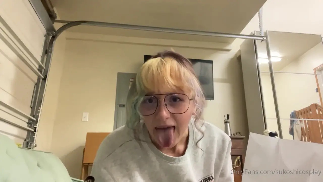 Sukoshicosplay’s Travel Vlog Closes With Sex