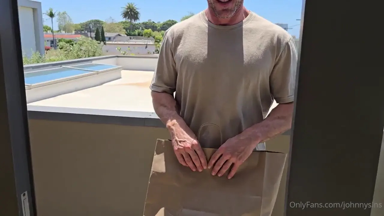 Melztube Hard Bed Fuck With Johnny Sins - ePornLeak