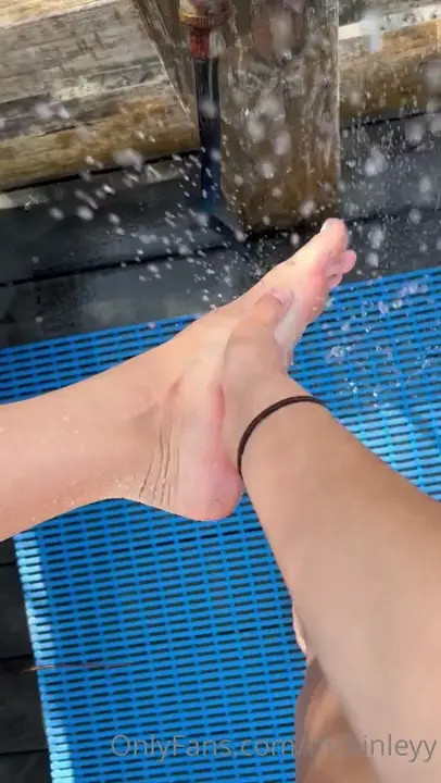 Mckinleyy Washes Her Feet Outside