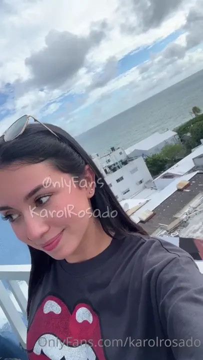 Karol Rosado Rubs Pussy On The View Deck - ePornLeak