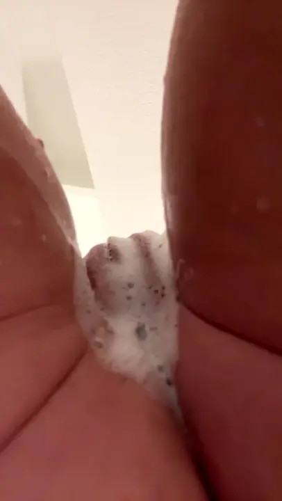 Kateelife Plays With Her Soapy Pussy - ePornLeak