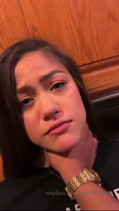 Kendraspade Gives Ricky Johnson A Sloppy BJ