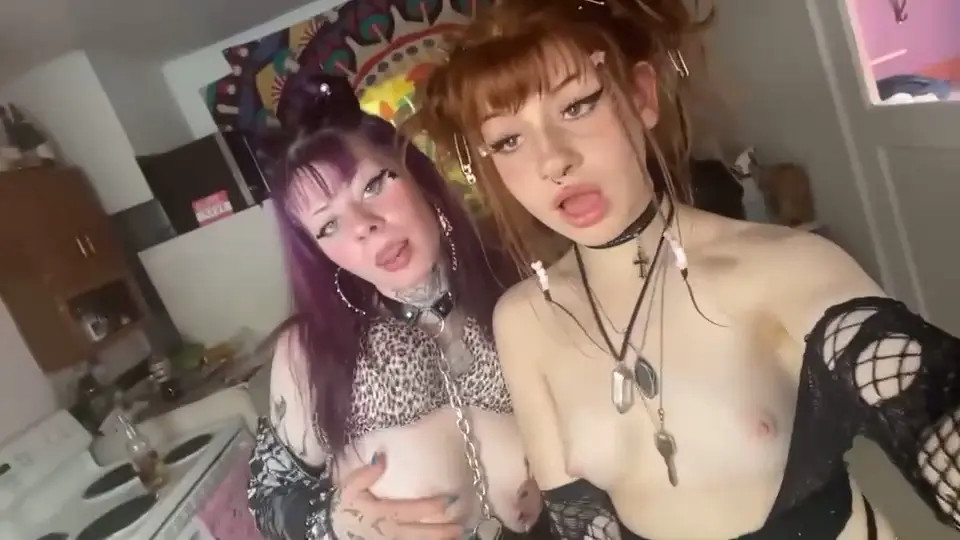 Ecstasyxo Quick Tease With Her Friend