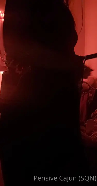 Cajungoblin Reveals Her Ass