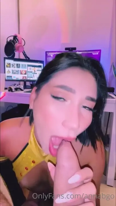 Annabgo In Cosplay Sucks And Rides - ePornLeak