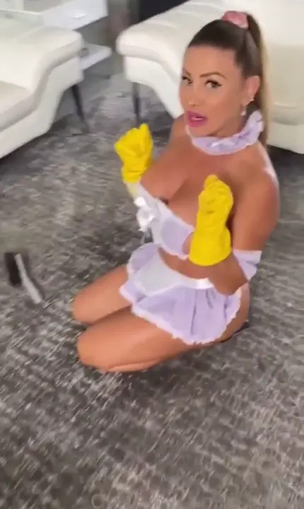 Francety’s Cleaning Service Comes With Extras