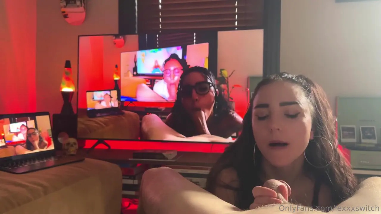 Lexxxswitch Blows BF's Dick Until It Cums