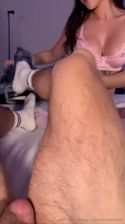 Asian Milamysti’s Steamy Sex Tape