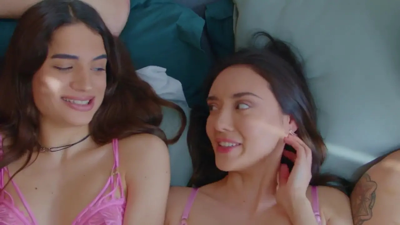 Candie Luciani And Catherine Knight Gets Fucked