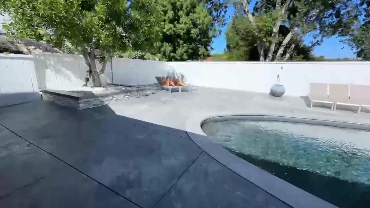 Kayley And Savannah Threesome With BWC - ePornLeak