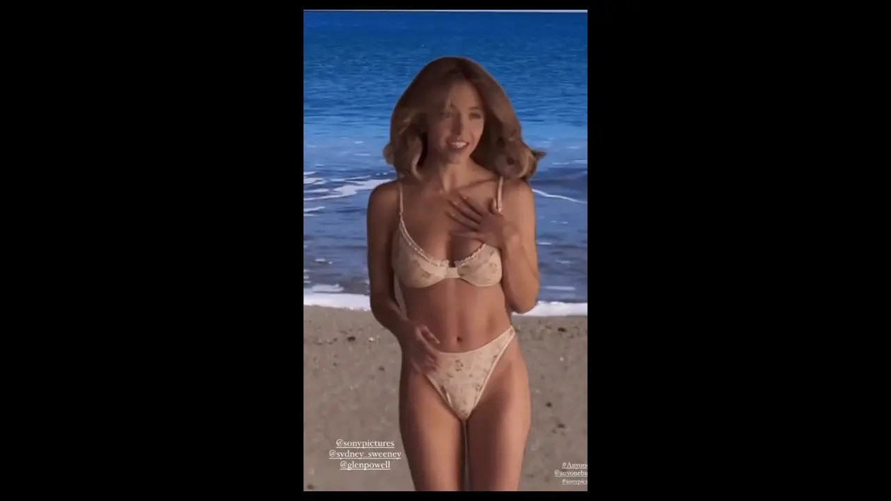 Sydney Sweeney Walks In A Bikini At The Beach