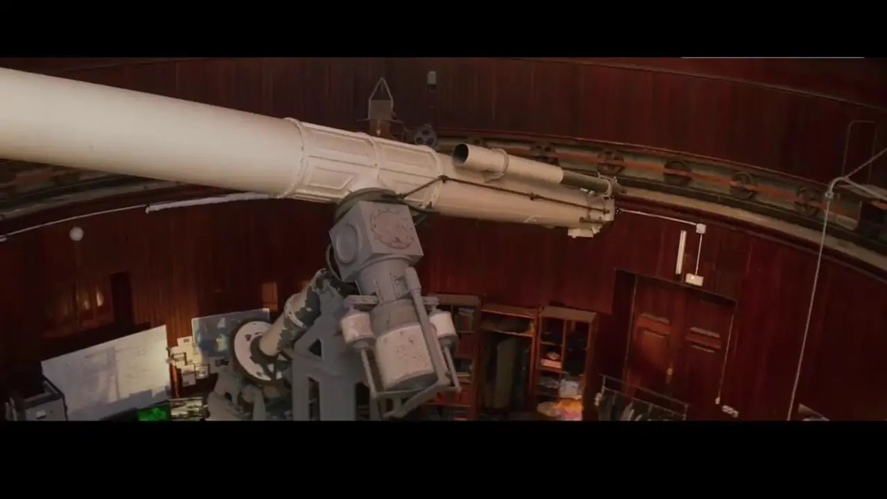 Margaret Qualley Gets Ready After Shower