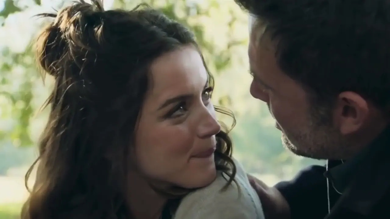 Ana De Armas Masturbates And Has Sex