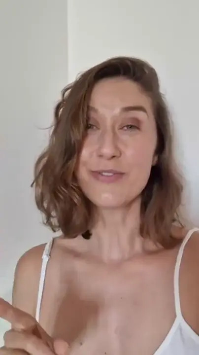 Clea Gaultier Threesome Sex Tape At The Beach