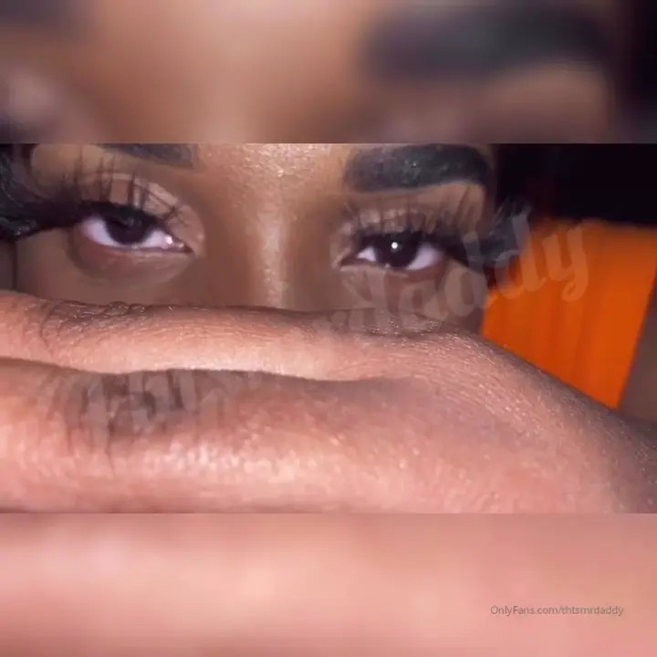 Thtsmrdaddy Gives Dildo A Sloppy Head - ePornLeak