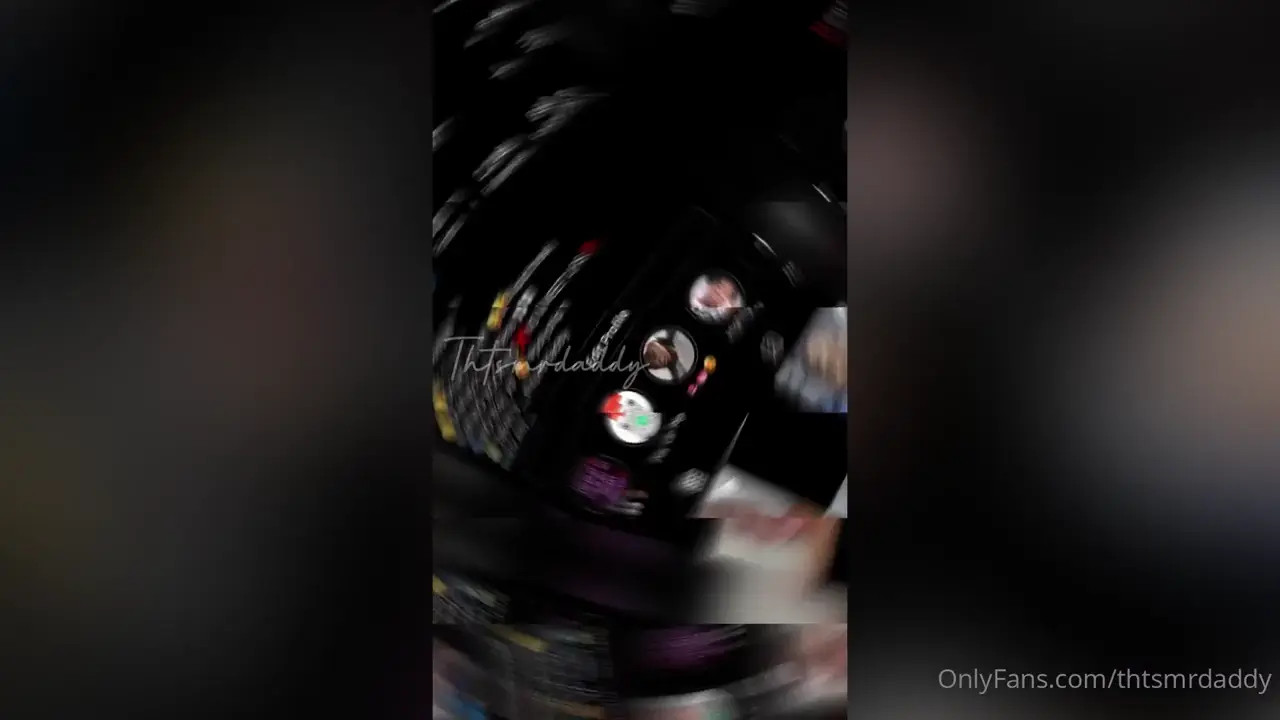 Thtsmrdaddy Shows Her Creampied Pussy