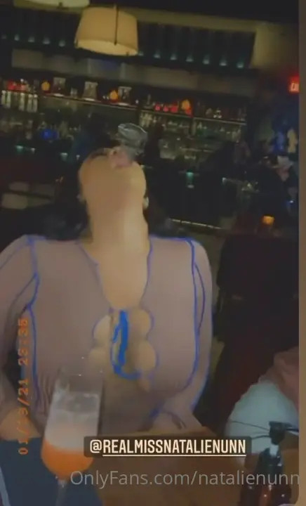 Natalie Nunn Erotic Glass Sucking - ePornLeak