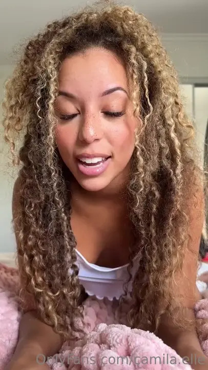 Camila Elle Gives A Blowjob & Cowgirl Ride - ePornLeak