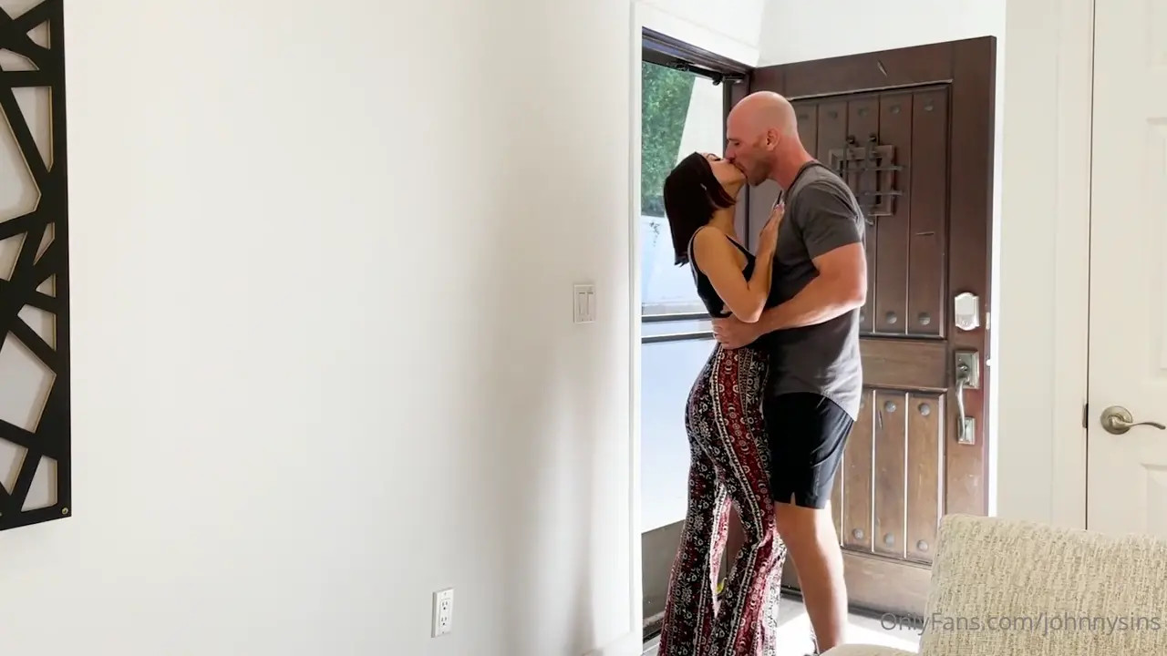 Johnny Sins And Hailey Rose's Sex Tape - ePornLeak
