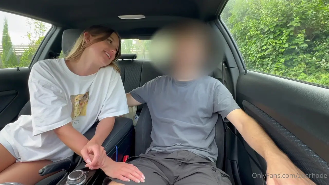 Zoe Rhode Has Sex In The Car