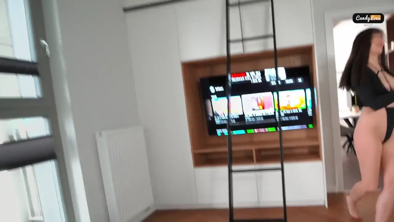 Candy Love Gets Railed On The Bed