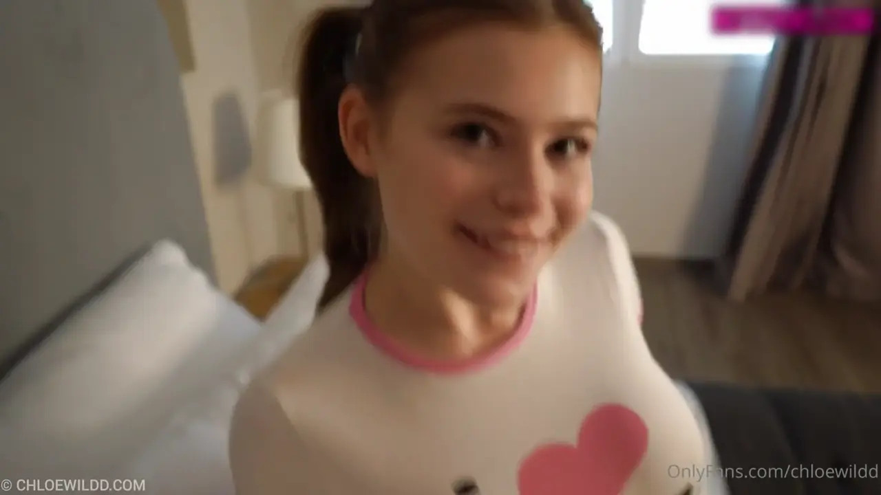 Chloe Wildd Gets Her Holes Penetrated - ePornLeak