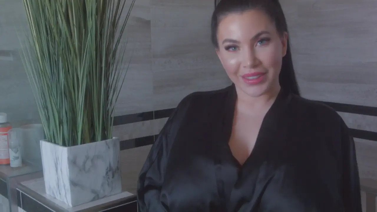 Stepmom Korina Kova Showers Her Huge Tits & Pussy