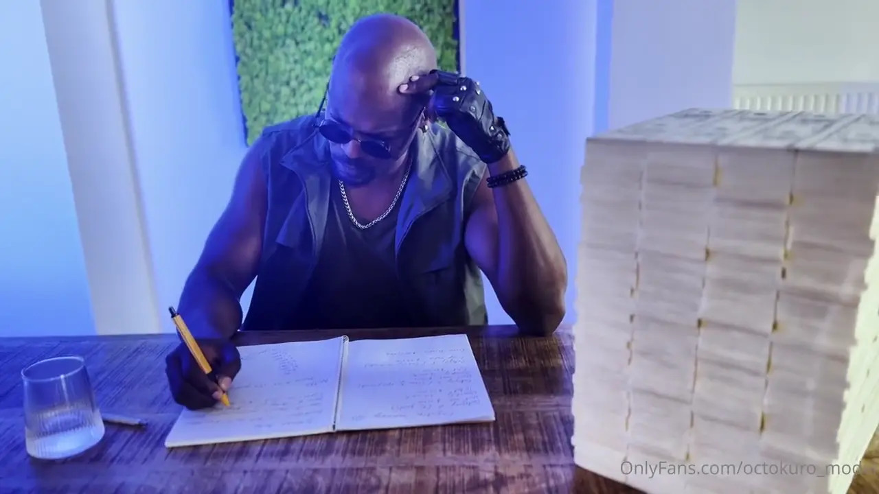 Thief Octokuro Offers Sex In Exchange Of Money - ePornLeak