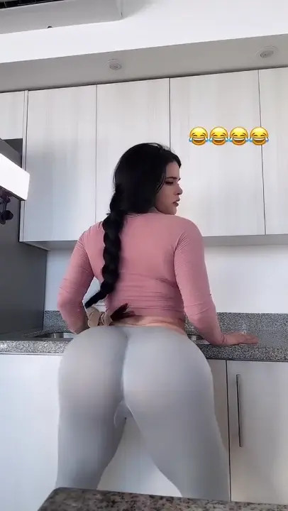 Luciana90luna Twerks In The Kitchen