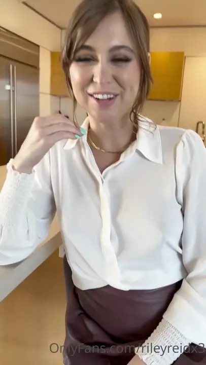 Riley Reid Sucks Him Dry Then Gets Drilled